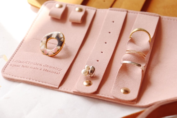 Medium size jewelry travel pouch