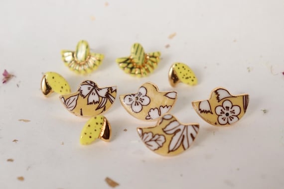 Yelllow Leaf porcelain button studs