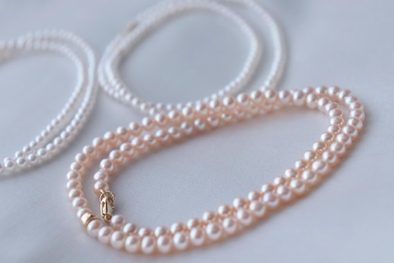 16 inches 10kt solid yellow Gold pearl necklaces