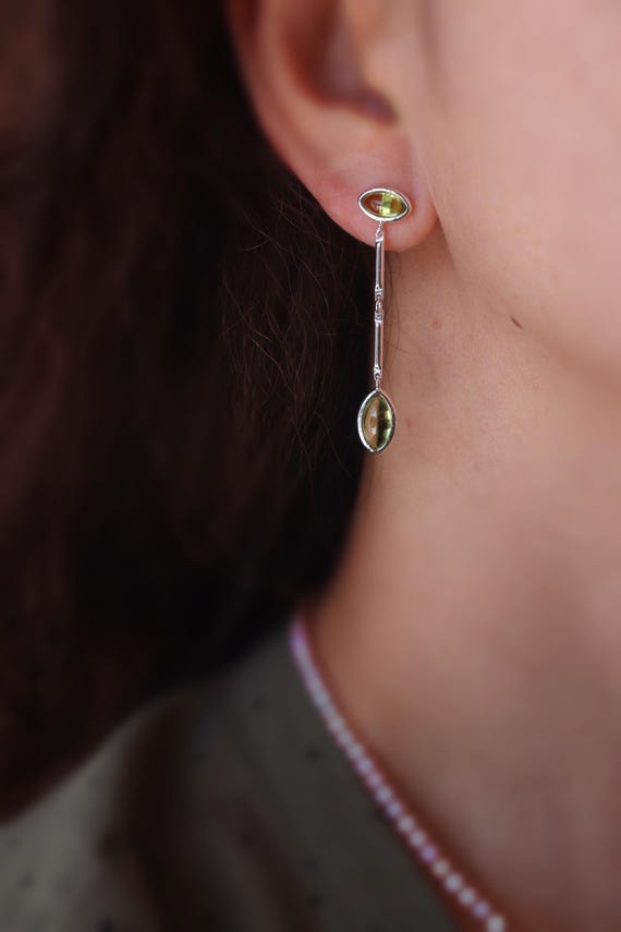 Peridot silver dangle earrings