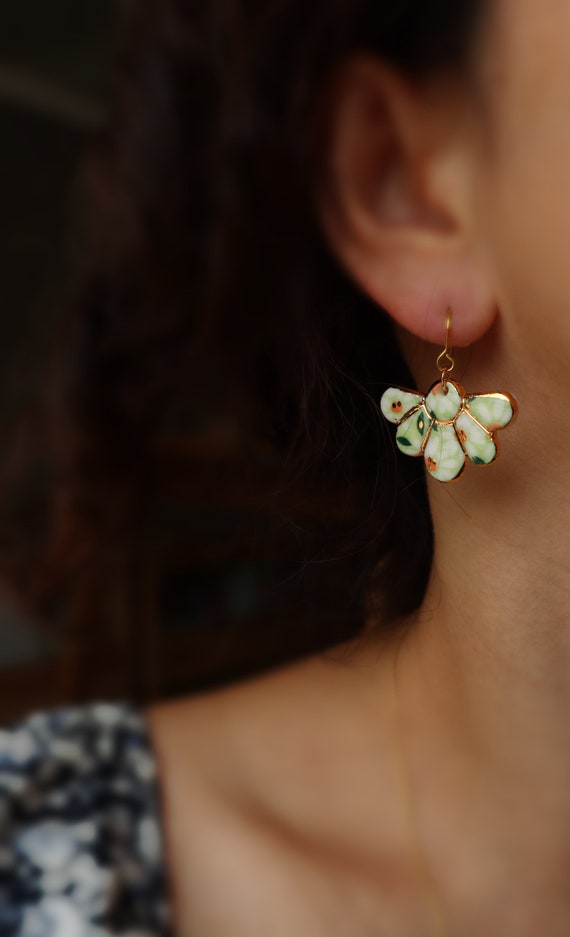 Minoyaki flower  porcelain dangle earrings