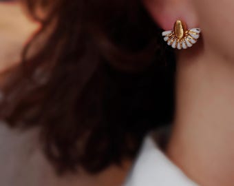 Speckled small porcelain studs earrings