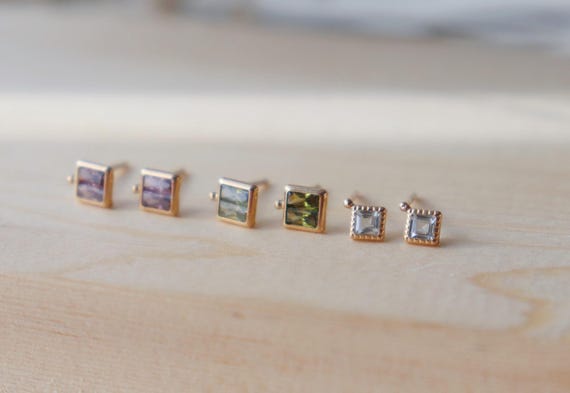10kt Solid yellow gold square stone studs