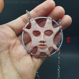 Skinned Face Necklace/Horror face Pendant/Creepy Necklace/Creepy Jewelry/Weird Jewelry/Peeled And Flayed Face Necklace. C