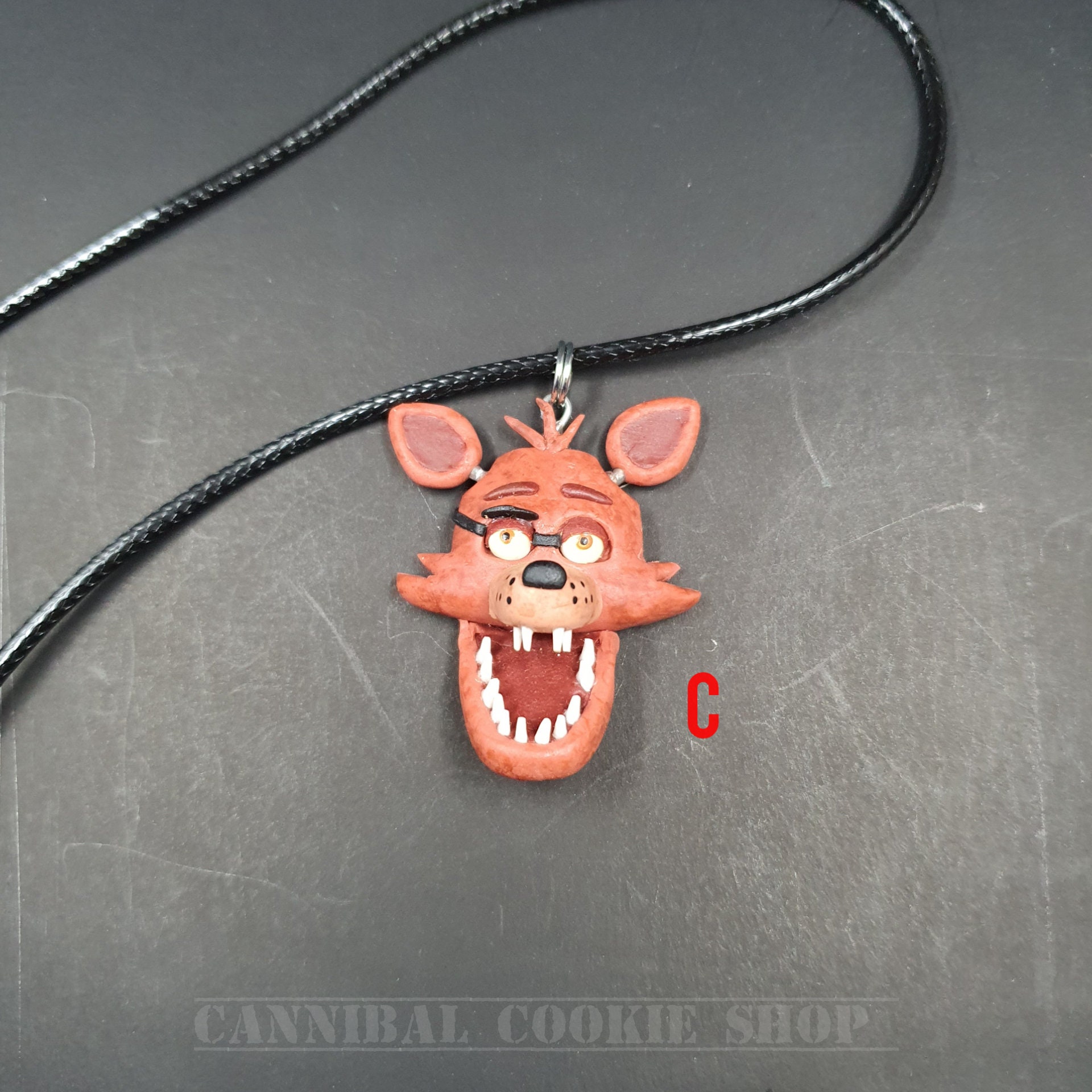 Broche FNAF En Alliage Métal - Pin's Jeu Five Nights At Freddy's - Accessoire Cosplay, Décoration Halloween - Unisexe, Détaillée
