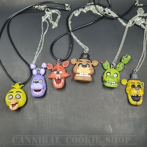 Collier horreur Five Nights at Freddy&#39;s/Five Nights at Freddy&#39;s Collier pendentif fait main inspiré du jeu vidéo d&#39;horreur Freddy Fazbear.