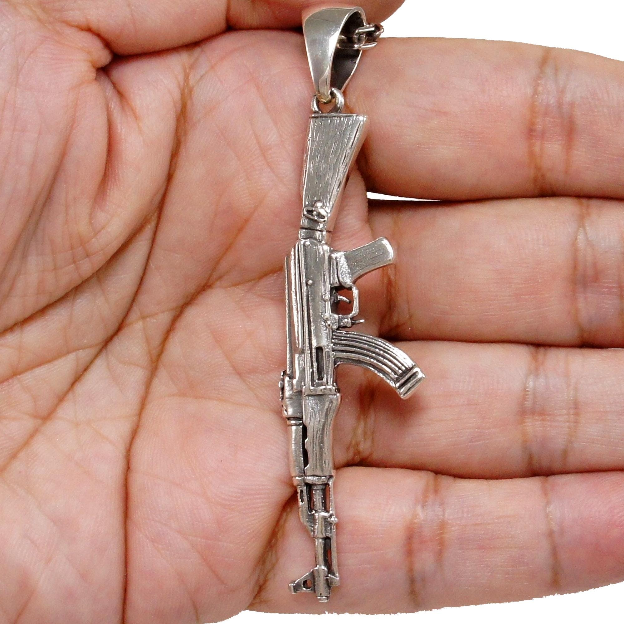 AK 47 カラシニコフ925シルバーペンダント 925刻印ありKH-017 Buy Ak-47/kalashnikov/assault Rifle/925 Sterling Silver Pendant