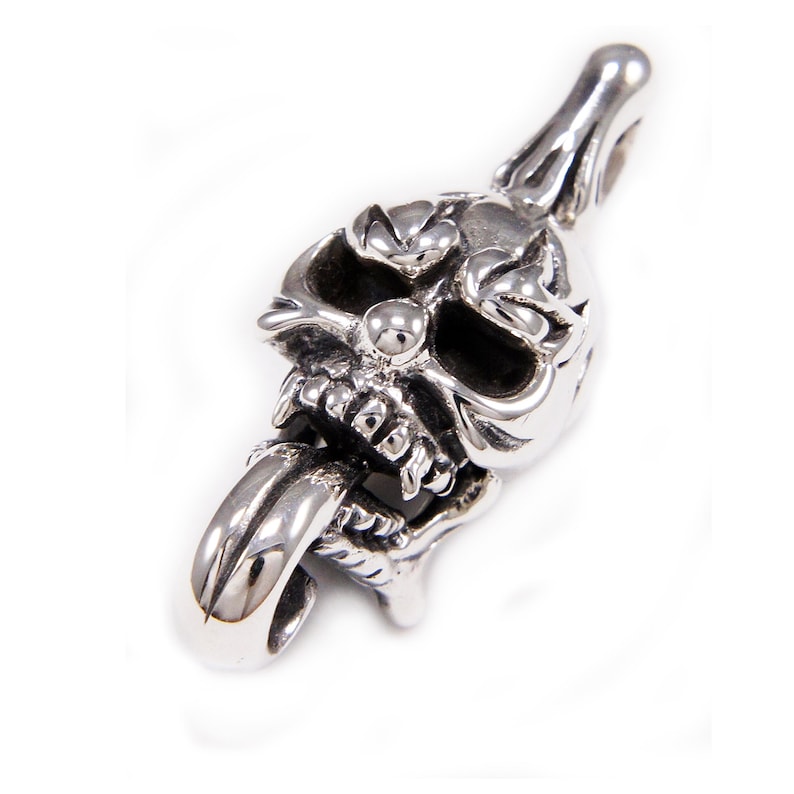 Silver Skull PendantCraniumSkullMemento Mori925 Sterling Silver PendantGothic PendantBiker NecklaceRockerMen/'sWomen/'sCharm cs-053