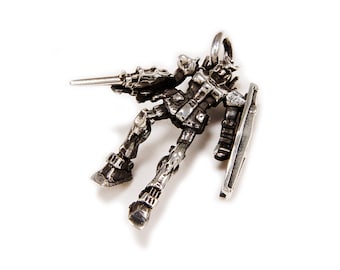 機動戦士ガンダム　ディスプレイ　ペンダント　キーホルダー　シルバー925 NO4 機動戦士 ガンダム 置物 ディスプレイ ペンダント キーホルダー