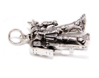 ガンダム/MS-06 ザク 11/925スターリングシルバーペンダント/ロボット