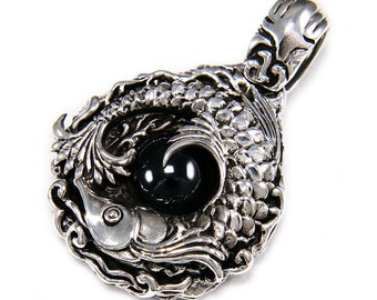 Japanese Koi/carp/crescent Moon/925 Sterling Silver Pendant Japanese Koi/carp/crescent Moon/925 Sterling Silver Pendant