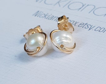 Gold Filled Freshwater Pearl Studs, Wirewrapped gemstone earrings, Gold pearl earrings, Dainty earrings, Everyday earrings, Bridal earrings