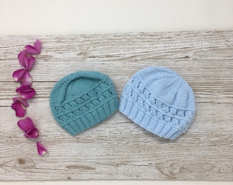 Hand knitted baby hat, 0/3 months hand knit gender neutral beanie hat