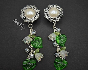 0g-1" Silver Fairycore Pearl Lily of the Valley Dangle Plugs | Vintage Gothic Floral Earrings dangle plugs gauges (8mm-25mm) dainty, Light
