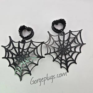 1/2&quot;-1&quot; Nero Strass Cuore Tunnel Glitter Web Plugs Calibri Orecchini, Venduti a COPPIA 12 mm, 14 mm, 16 mm, 20 mm, 22 mm - regali per lei, Emo