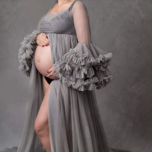 Long Maternity Dress ,Photo Shoot, Light Gray Materni Gown Pregnancy ,Light Gray ,Tulle Maternity Photos Photo Shoot ,Dress With Train