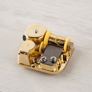 Mechanizm pozytywki Wind Up | Automatyczny mechanizm Golden 18 nut | Idealny na prezenty DIY | Doskonała jakość dźwięku - Nowa ulepszona wersja
