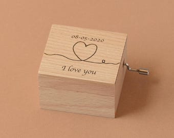 Heart and thread of fate Music Box | Miium Brand | Custom Song | Custom design | Personalized music box |  | Unique Gift