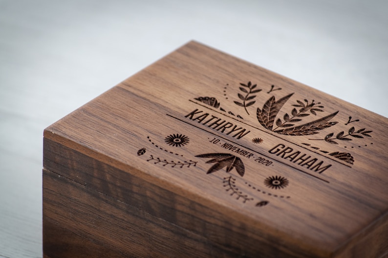 Personalized Music Box | Custom Names and Date | Boho and Nature inspired | Anniversary Gift for Her or Him 