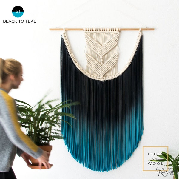 Macrame Fiber Art - Tailles Small/Medium/Large/XL etc - Couleurs Bleu/Vert/Turquoise/Rose/Jaune et plus - « EVA »