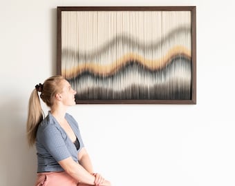 Gerahmter Textilkunst-Wandbehang aus meiner neuen FRAMED-Kollektion – FLOW II [Auf Bestellung gefertigt]