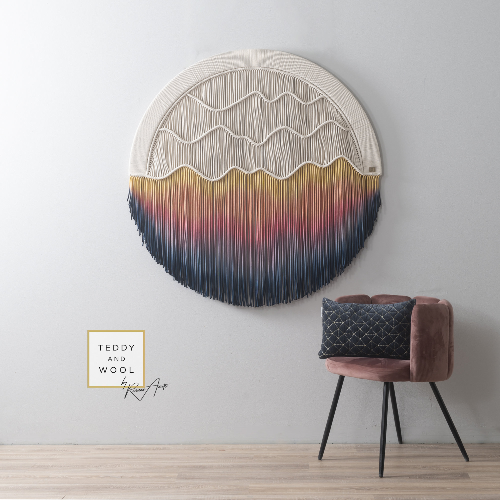 Accrochage Mural Rond en Macramé - Art Circulaire Teint Aurora