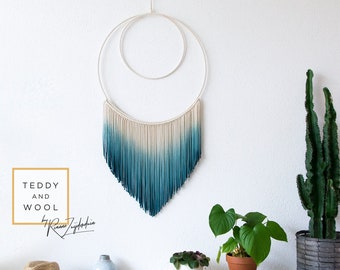 Macrame Wall Hanging - Dip dyed Dreamcatcher - "Vera"