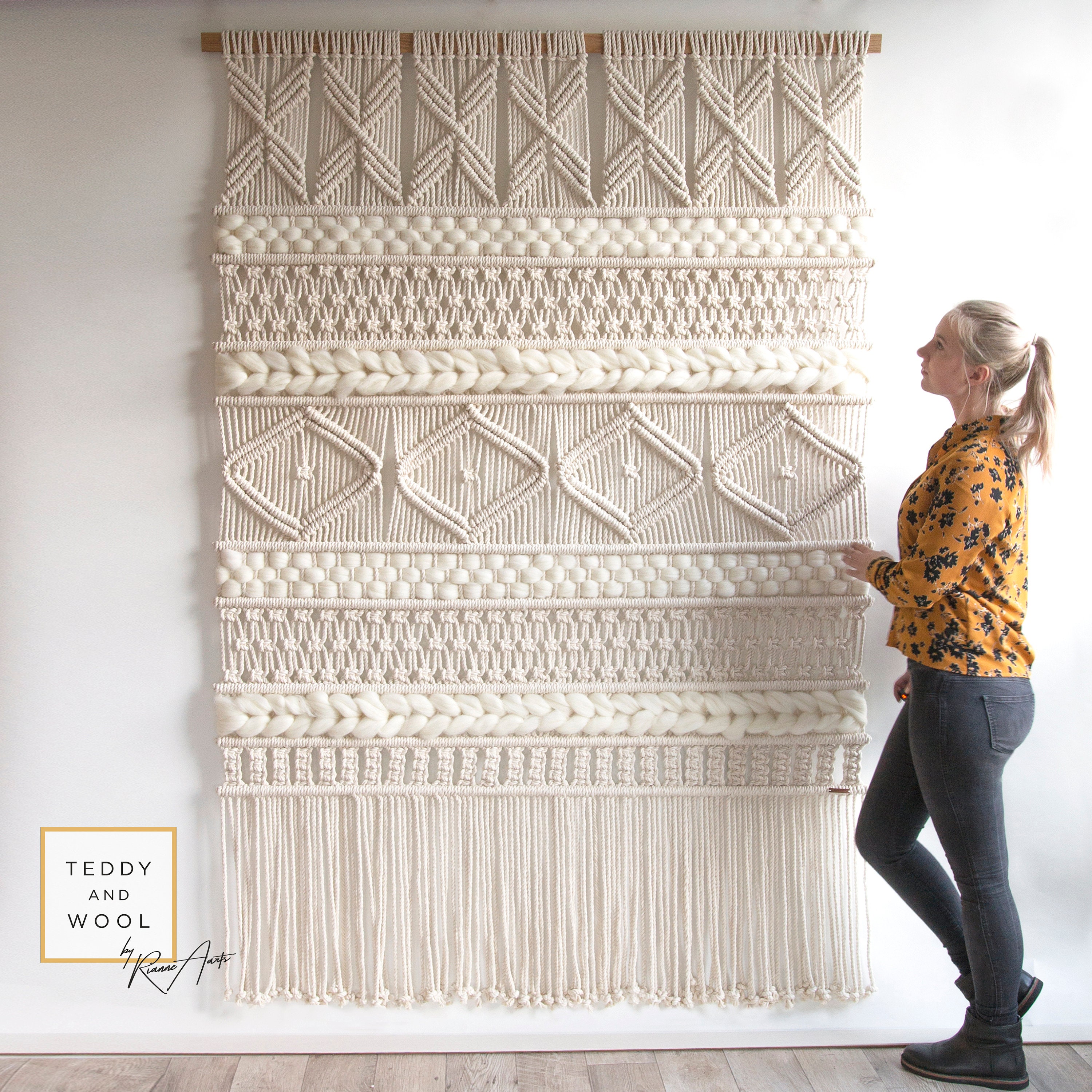 XXL / Large Macrame Wall Hanging - Woven Wall Hanging - Macrame