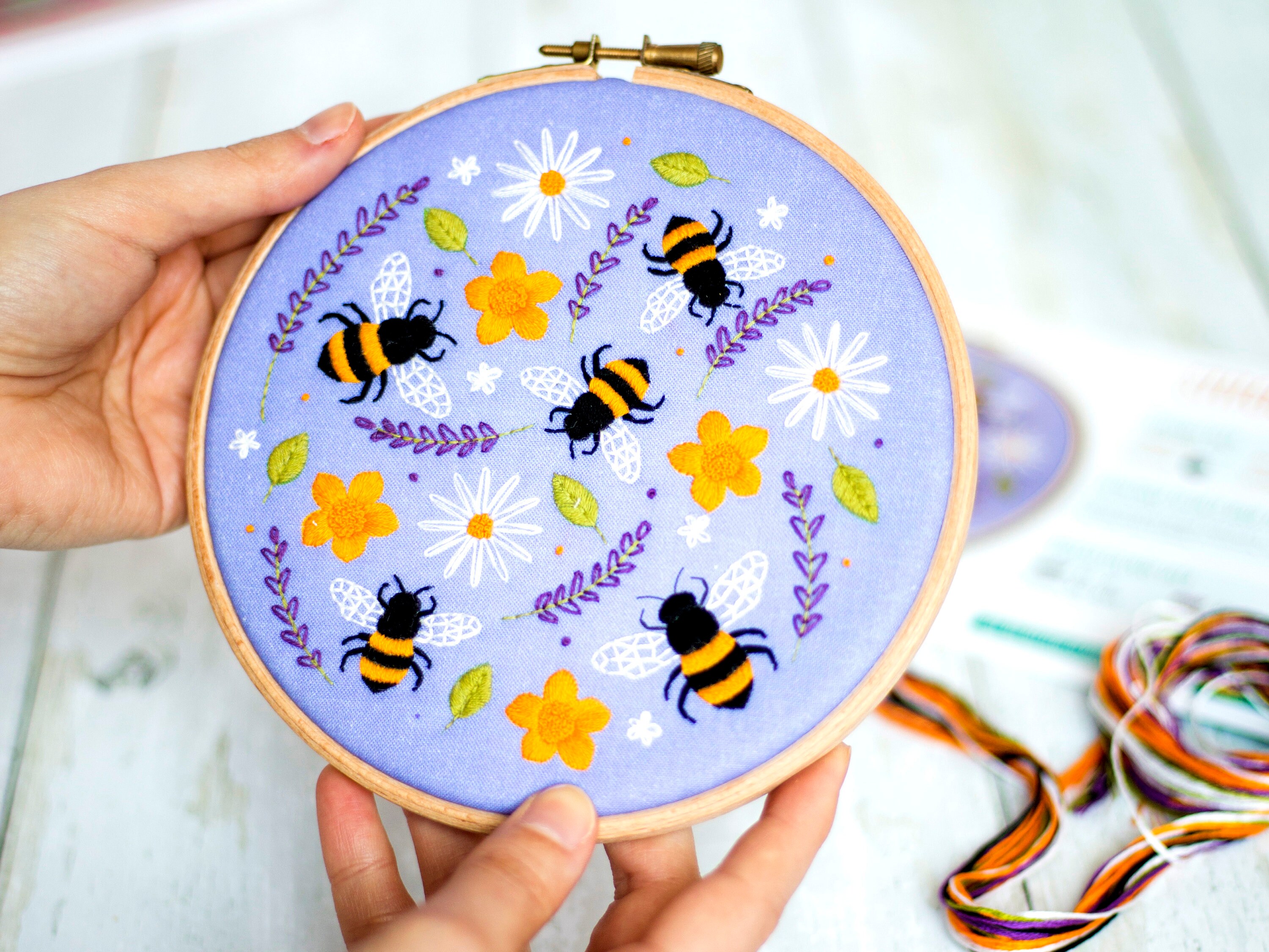 Bees & Lavender Hand Embroidery Kit, Floral Hoop Art - Etsy