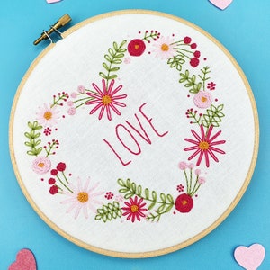 Love Flower Heart Embroidery Pattern, Pink Hoop Art Kit, Love Heart Embroidery Set, Modern Needlecraft Pattern, Daisy Chain Embroidery Kits image 3