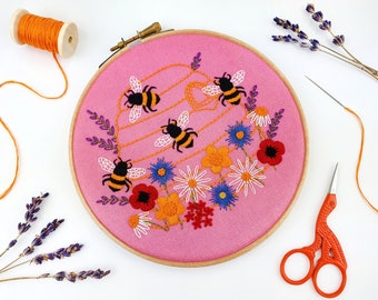 Bees Embroidery Pattern, Bee Needle Craft Pattern, Wildflowers Embroidery Pattern, Stamped Needlework Pattern, Modern Hoop Art Pattern