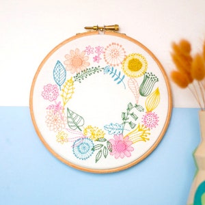 Spring Floral Embroidery Kits, Flowers Embroidery Kits, Embroidery Kits for Beginners, Spring Needlecraft Kits, Floral Hand Embroidery Kits image 3