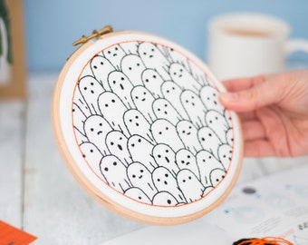 Ghosts Embroidery Pattern, Spooky Embroidery Pattern, DIY Halloween Decoration, Halloween Craft Kit, DIY Gift For Halloween, Modern Hoop Art