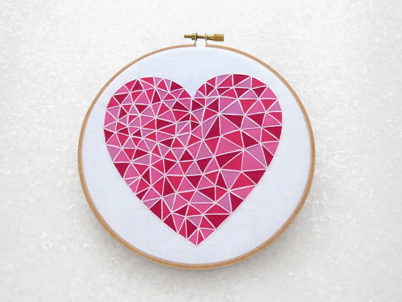 Geometric heart jessecmault pattern easy hoop art tutorial etsy Geometric heart jessecmault pattern easy hoop art tutorial etsy
