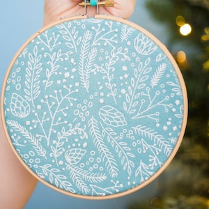 Embroidery Kit, Winter Floral Embroidery Kit, Beginners Hoop Art Kit,  Oh Sew Bootiful Embroidery Kits, Embroidery, Winter Flower Embroidery