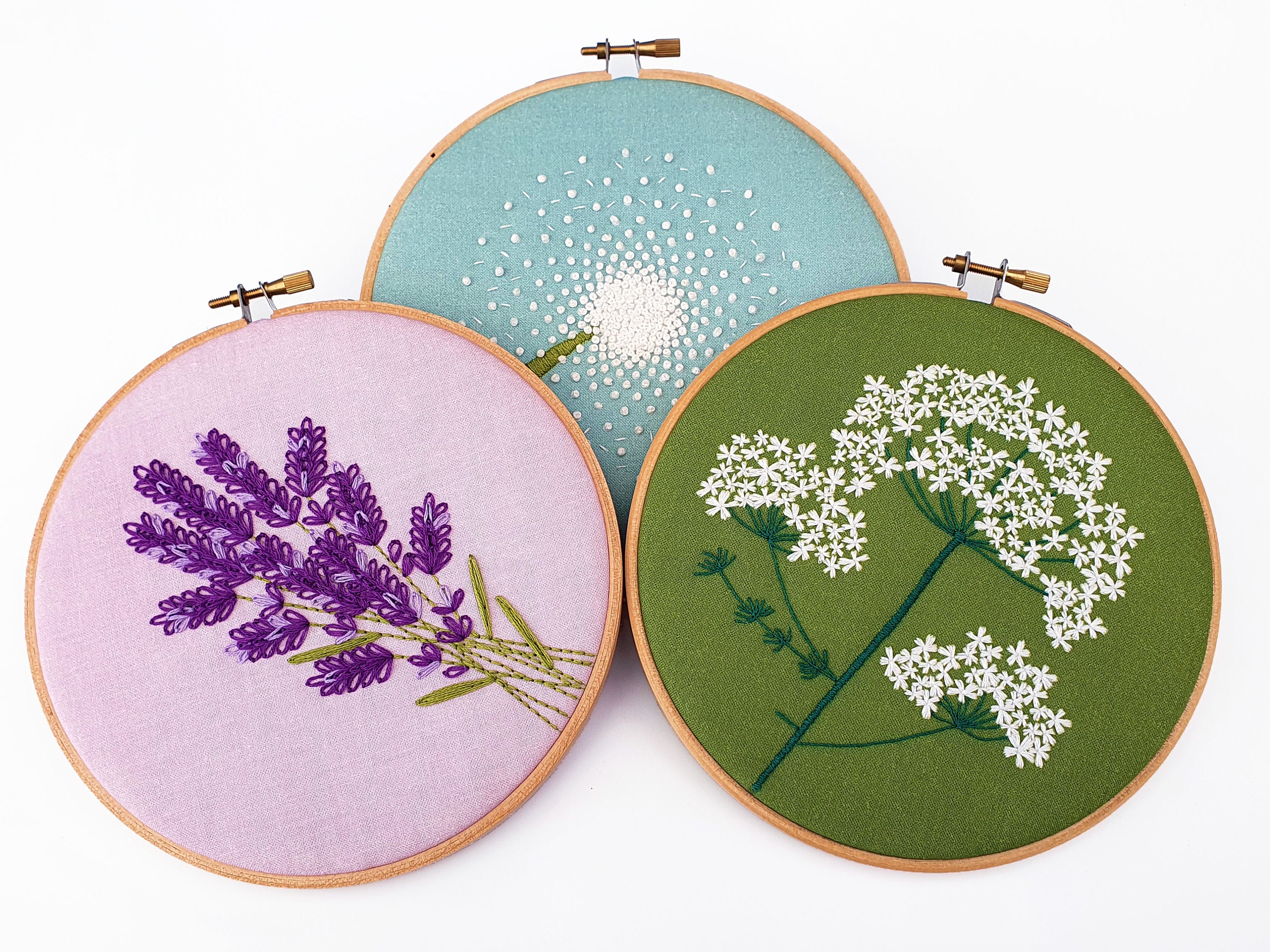 DELFINA WITH PAKKO EMBROIDERY - EMERALD GOLDEN LEAVES
