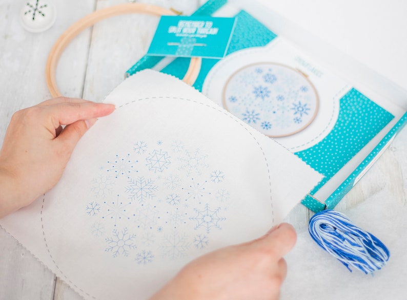 Snowflakes Embroidery Kit, DIY Christmas Decoration, Adults Craft Kit, Xmas Gift For Her, Winter Hoop Art, Stocking Stuffer, Mindfulness Kit image 3