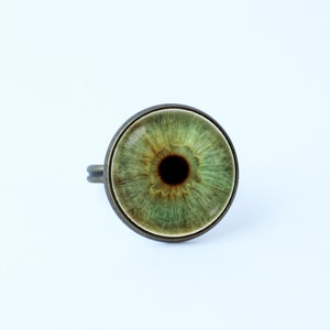 Green eye ring Wife gift Eye ring Eyeball ring Eye jewelry Women ring Girls jewelry Gift for girlfriend Human eye ring Birthday gift Unique