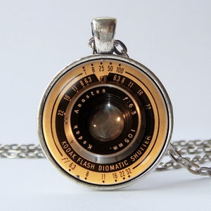 Gold lens necklace Camera lens jewelry Camera necklace Camera lens pendant Photographer gift Camera gift Technological Vintage camera lens