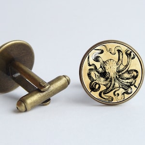 Octopus cufflinks Octopus jewelry Men cufflinks Nautical Vintage style Sea animal Octopus art Men's accessories Sealife Ocean cuff links