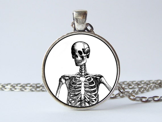 Halloween-Anhänger Skelett Halskette beängstigend Schmuck - .de