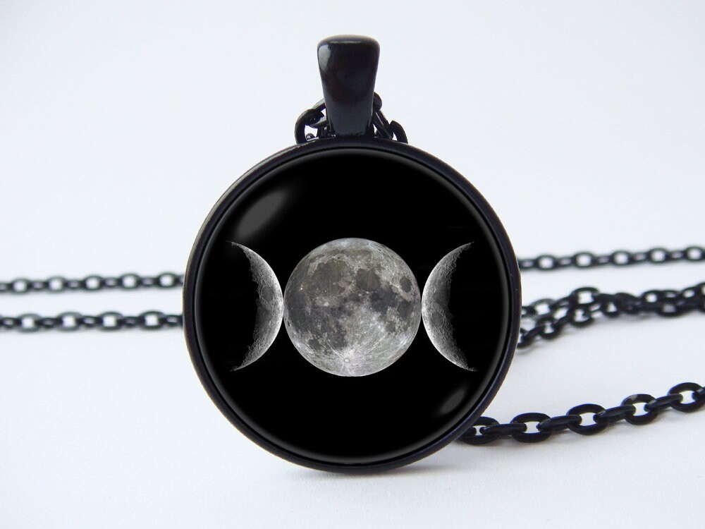 Portachiavi Tripla Luna Dea Ecate In Acciaio Inox – Simbolo Wicca Pagano – Amuleto Hekate