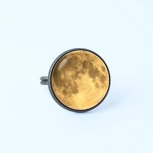 Volle maan ring Lunar ring zonnestelsel ring geel maan Bronze ring maan fase maan Sieraden Galaxy ring Universe ring ruimte ring Cosmos ring