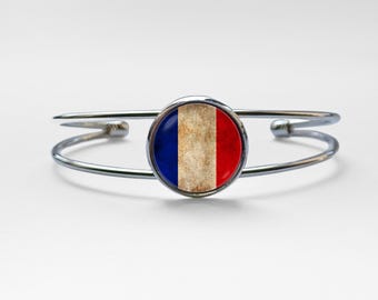 Flag of France bracelet Metal bracelet Flags French gift Patriotic bracelet France jewelry Bangle bracelet French flag Country proud Paris