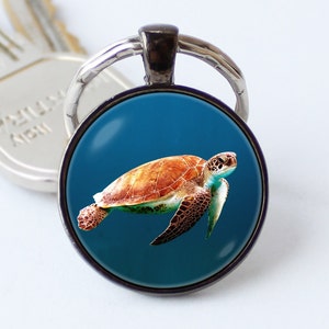 Sea turtle keychain Turtle keyring Beach accessory Turtle jewelry Seaturtle pendant Turtle gift Turtle keychain Car accessory Ocean critter