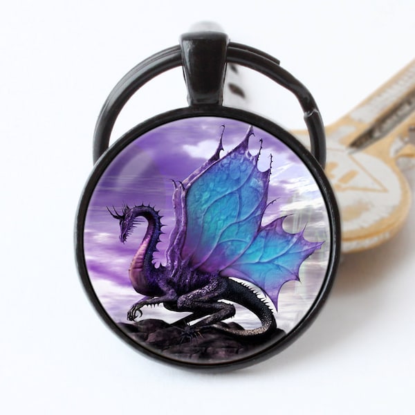 Keychain dragon Winged dragon key ring Dragon jewelry Celtic dragon key chain Dragon pendant Fantasy gift Mythical keyring Purple Reptile