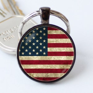 American flag keychain US flag key ring Patriotic jewelry Christmas gift Flag pendant USA flag keychain American key chain Stars and stripes