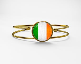 Bracelet Italian flag Patriotic bracelet Unisex jewelry Italy lover gift National accessory Adjustable for men women Flags bracelet