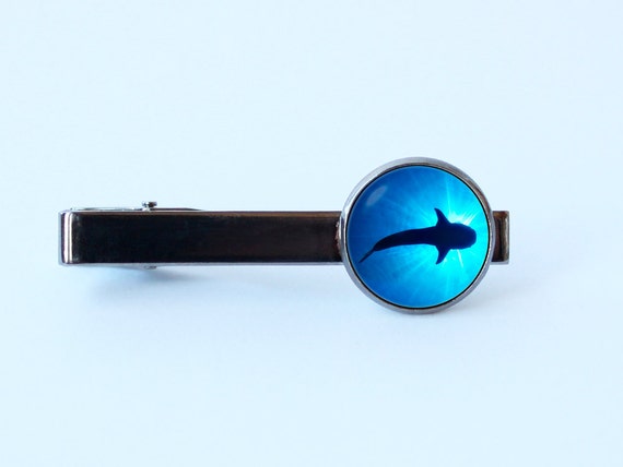 Shark tie clip Sea jewelry Ocean gift Fishermen gift Shark jewelry Ocean jewelry Sea life jewelry Fish tie clip Fish jewelry Shark tie bar