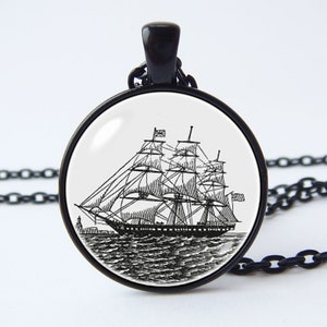 Pirate boat Sailing necklace Vintage ship necklace Ship jewelry Antique nautical Pirate ship pendant Nautical jewelry Schooner Sailor gift